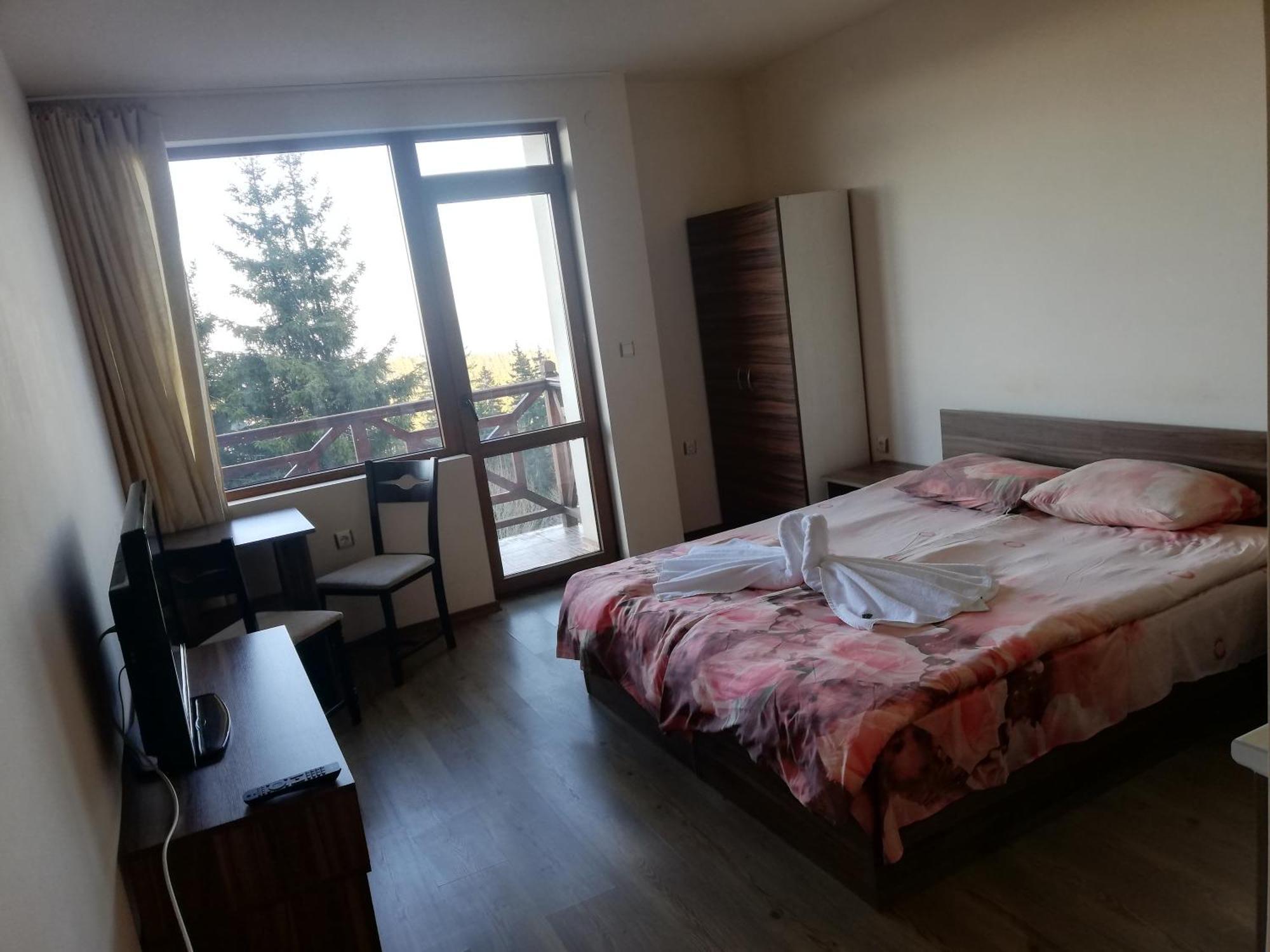 Aparthotel Pine Hills 팜포로보 외부 사진